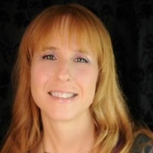 Meet your Posher, Naomi